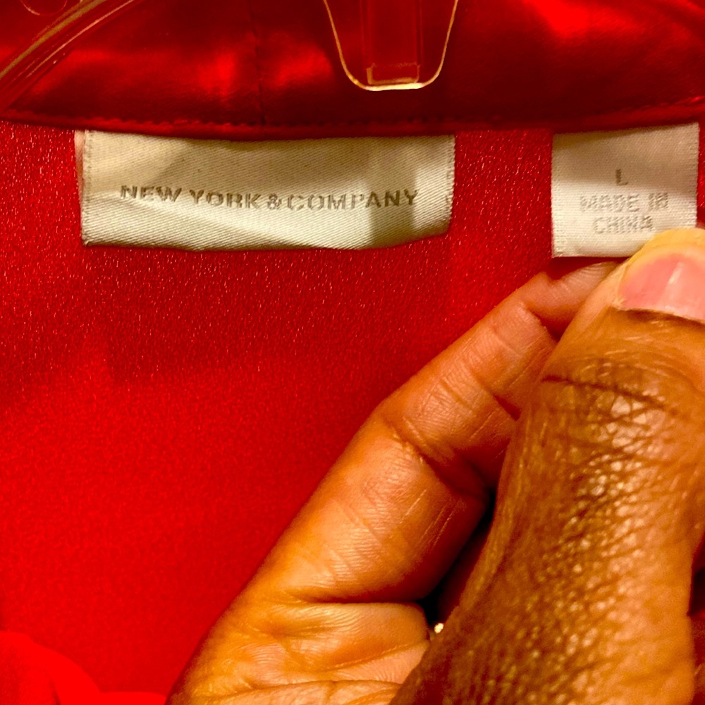 New York & Co. Pink blouse L slightly worn if ever. Cute sash/bow collar